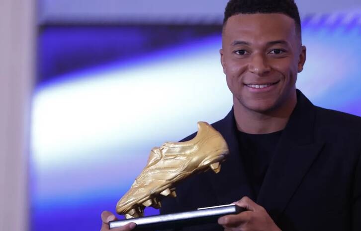 کفش طلای ام باپه