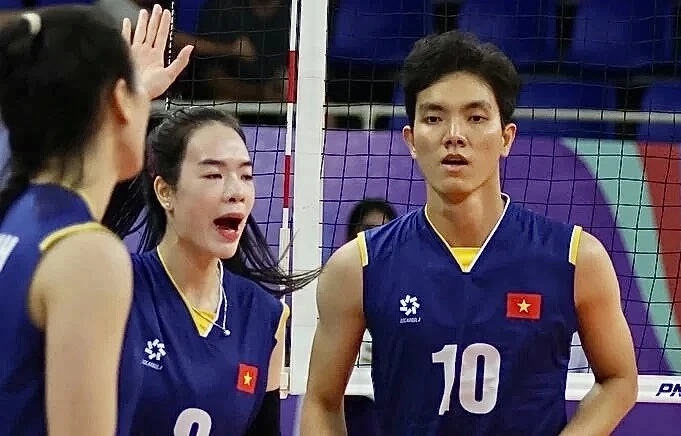 Opposite hitter nguyen Thi Bich Tuyen scores 30 points in all three sets_edit_641623121086988