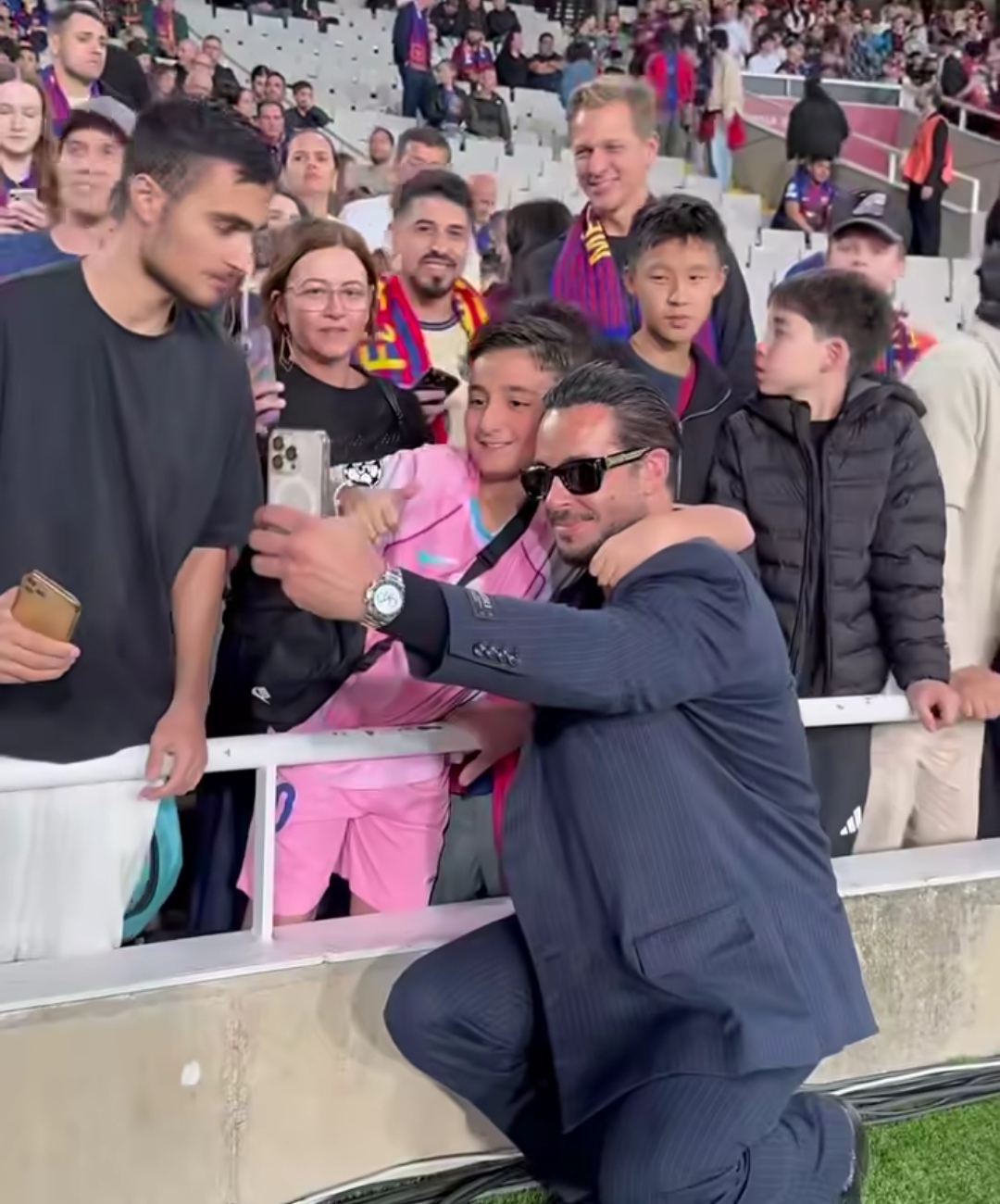 Screenshot_20251106_185306_com.instagram.android_edit_561995078865806