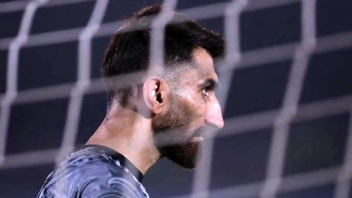 علیرضا بیرانوند بازی با پرسپولیس را از دست میدهد؟