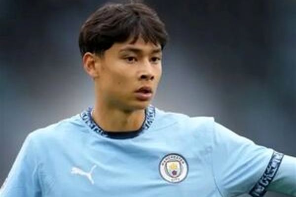 دلیل خداحافظی بازیکن من‌سیتی از فوتبال در ۱۹ سالگی؛ در تیم گواردیولا مثل سگ ما را دنبال توپ می‌دواندند!