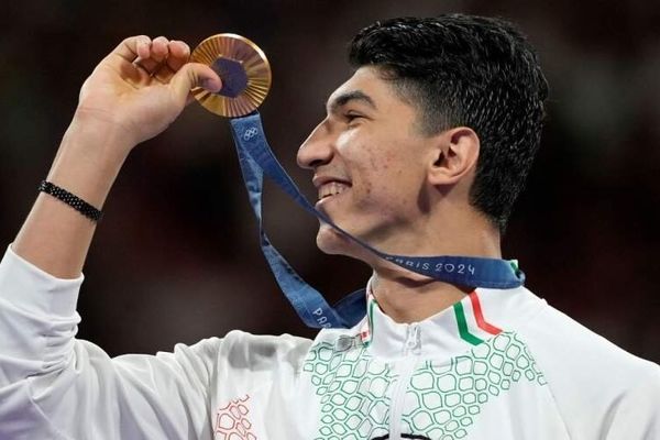قهرمان المپیک یک پرسپولیسی و هوادار دوآتشه رونالدو است!