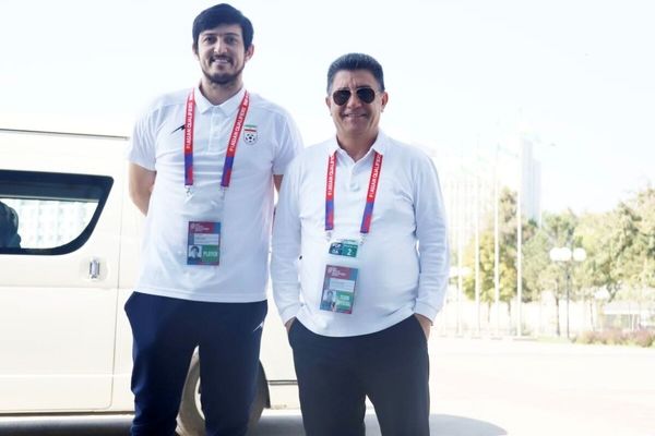 قلعه‌نویی قلب تیم ملی را با سردار تقسیم کرد