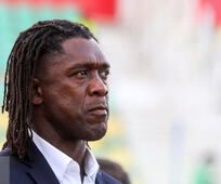 سیدورف در سکوت برای مراسم ختم آمد و رفت!