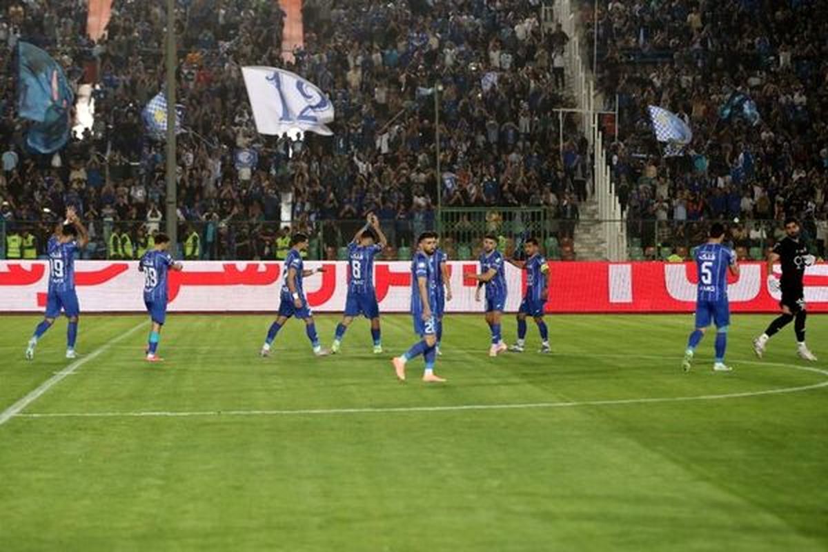 
صعود آبی ها به رده دوم؛ برد استقلال برابر مس رفسنجان