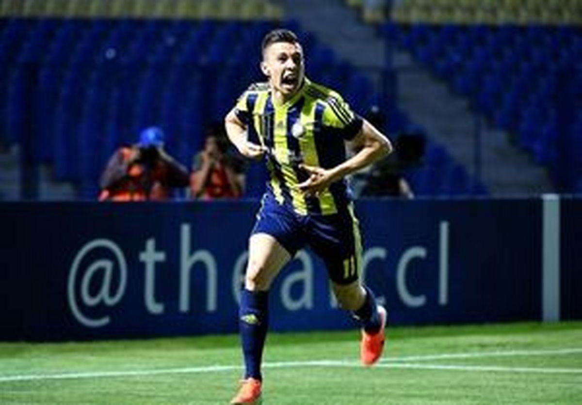 درخواست عجیب مهاجم ازبک از پرسپولیس