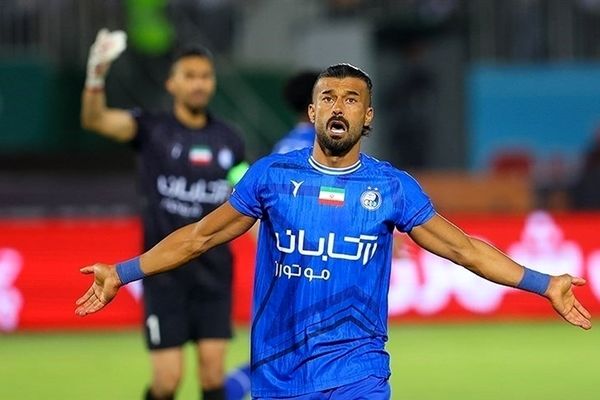 رامین رضاییان در استقلال ماندنی شد

