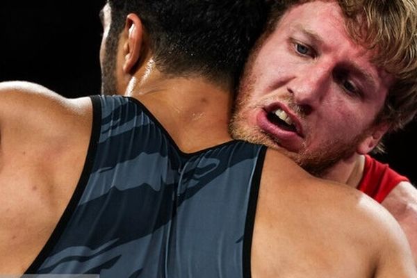 "خرس سفید" کشتی جهان خیال بازنشستگی ندارد