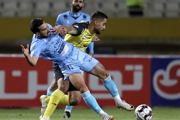 قهرمان نیم‌فصل لیگ ایران مشخص شد