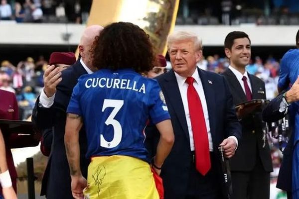 ستاره چلسی: ترامپ آبروی فیفا را برد/ او ما را دیوانه کرد
