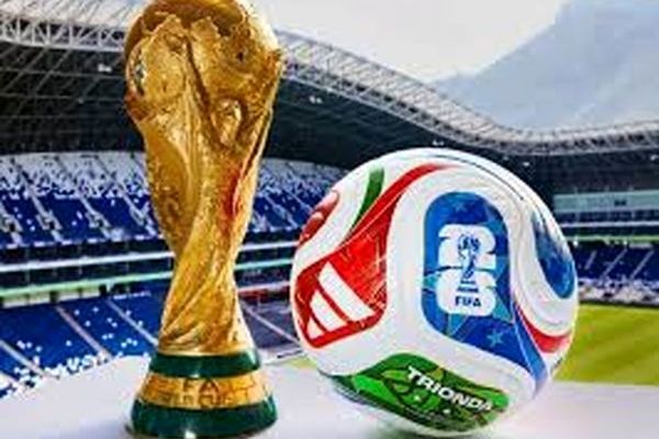 رونمایی از توپ جام جهانی: سنسور کمک به وی ای آر