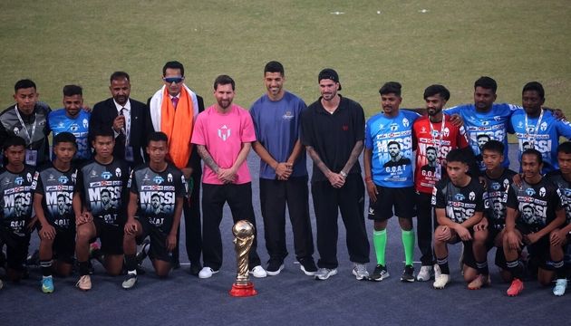 درآمدزایی عجیب مسی از سفر به هند؛ سلام و عکس بیش از ۱۱ هزار دلار