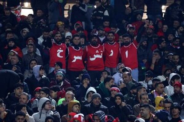 کنایه سنگین هواداران پرسپولیس به علیرضا بیرانوند