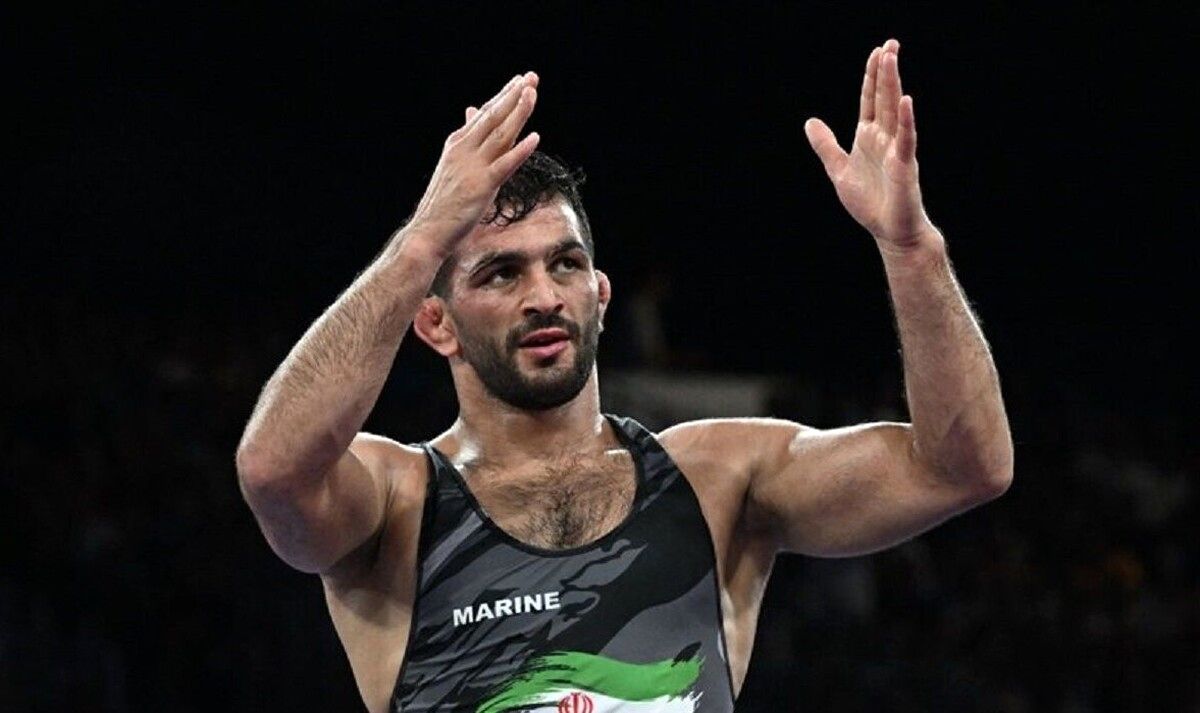 پرافتخارترین کشتی گیر ایران استقلالی می‌شود/ حسن یزدانی، بمب جدید آبی‌ها!