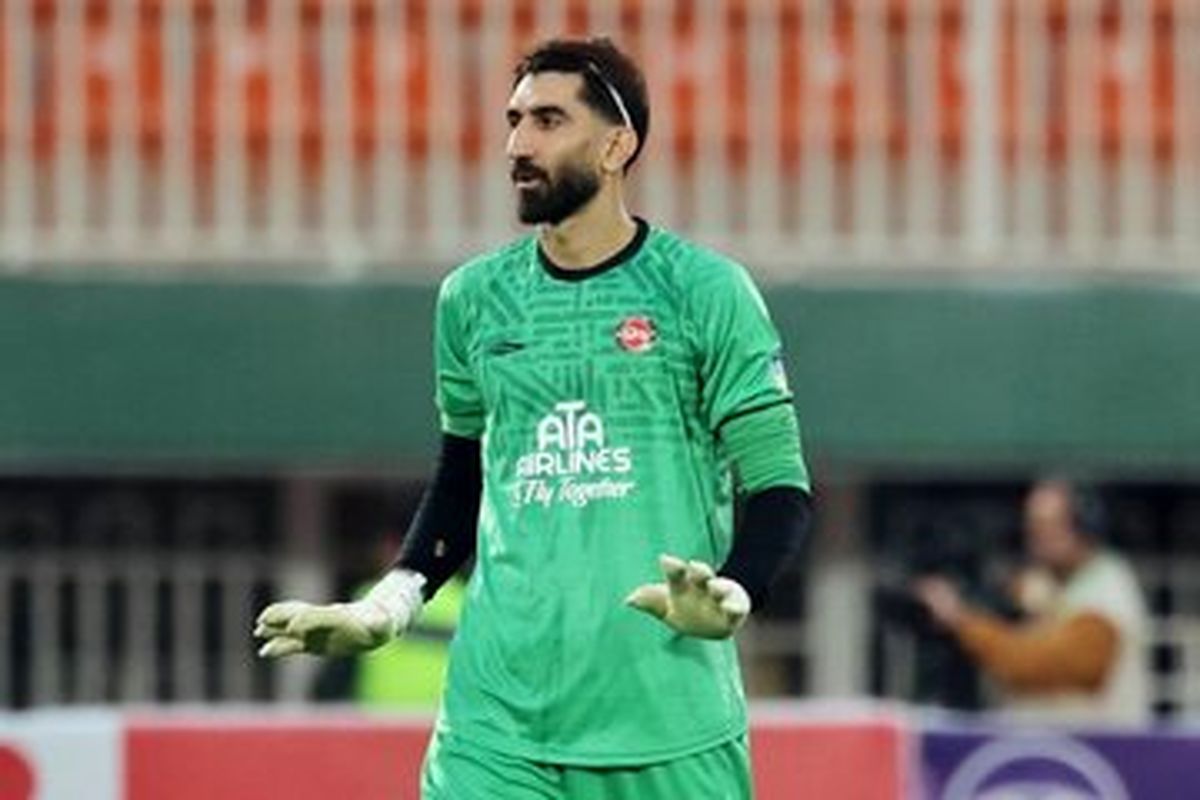 بغض بیرانوند در یزد ترکید؛ هواداران پرسپولیس بی‌معرفت هستند/ تراکتور قهرمان می‌شود، بروید بخوابید!

