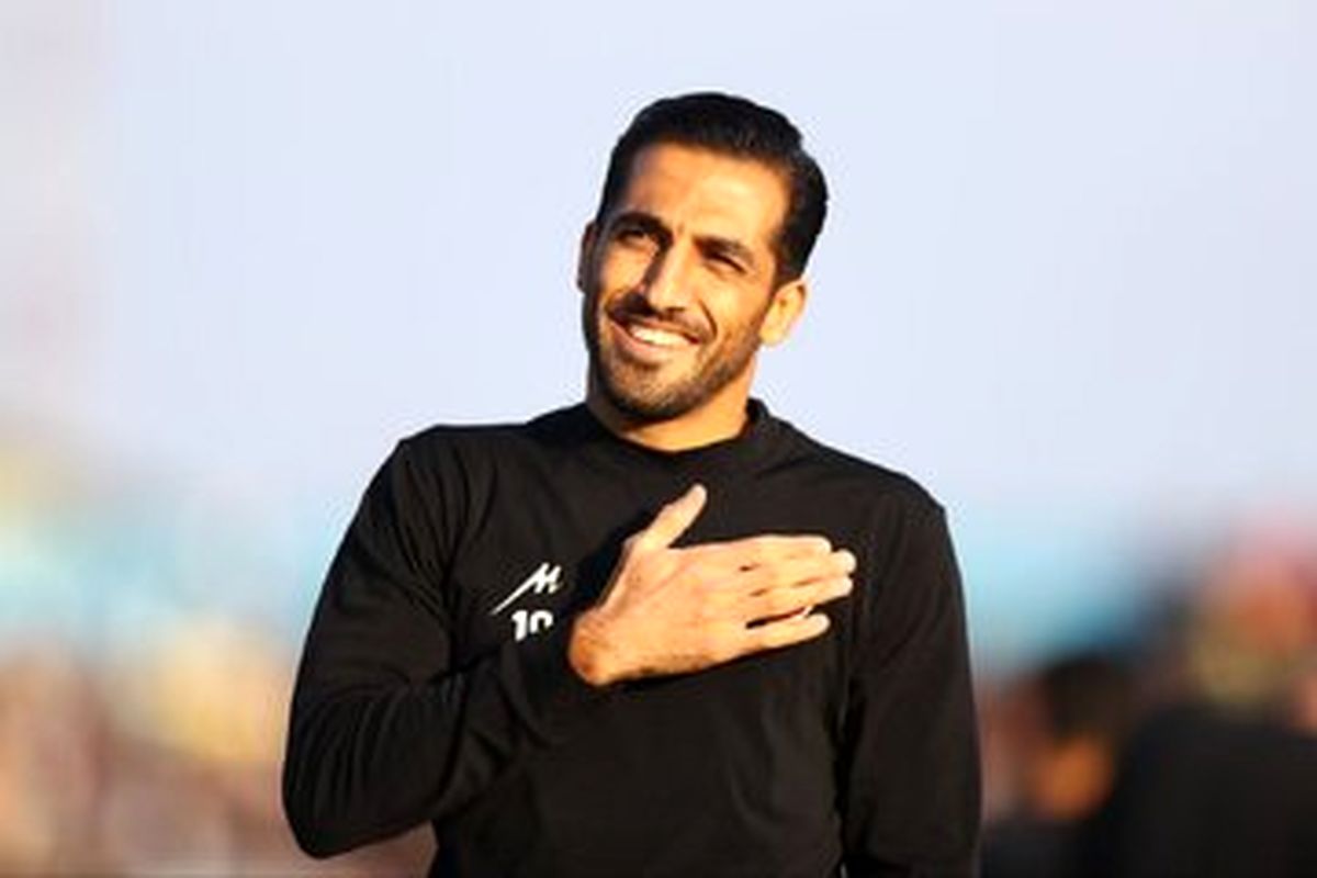 پیام کنایهآمیز وحید امیری درباره جدایی از پرسپولیس