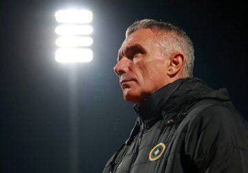 سرمربی فصل بعد سپاهان مشخص شد