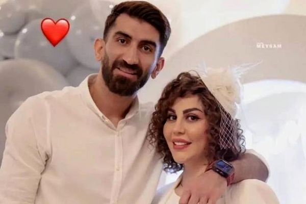 استوری همسر بیرانوند با مدال قهرمانی!