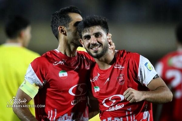 هافبک پرسپولیس: مرگ بر خائنین وطن!