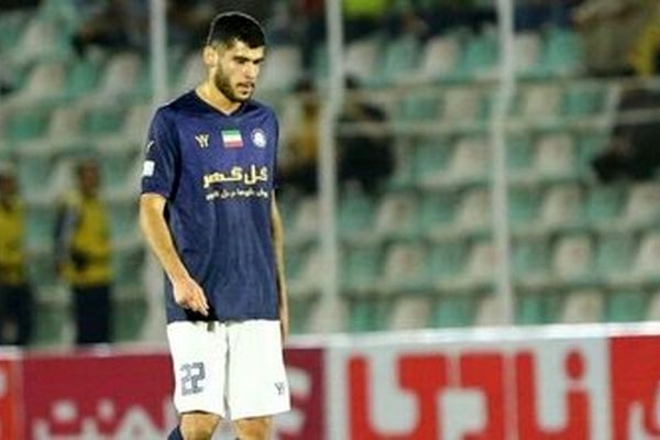 از پیشنهاد پرسپولیس و استقلال احساس غرور دارم