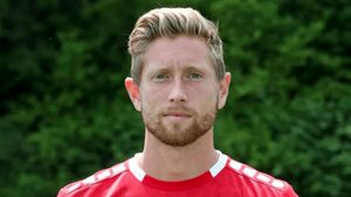 سقوط از ۷۰ متری و مرگ دلخراش یک فوتبالیست/ عکس