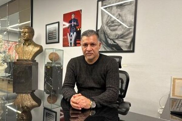 دلیل تاخیر علی دایی در تبریک قهرمانی تراکتور