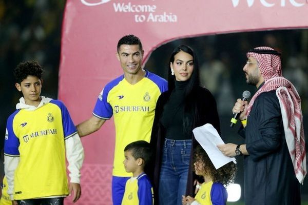 قرارداد رونالدو با النصر؛ روزی ۴۸ میلیارد تومان!